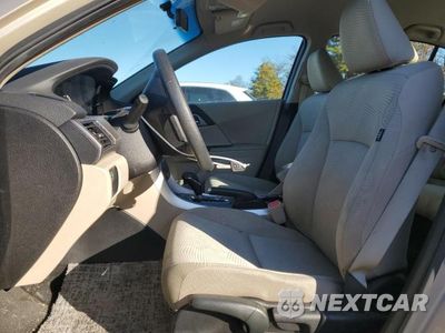 Zdjęcie 7 z 11 samochodu: 2015 HONDA ACCORD LX VIN:1HGCR2F38FA251515 - miniatura