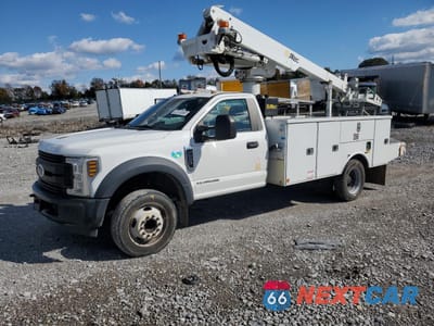 2019 FORD F550 BUCKET TRUCK 1FDUF5GT9KED97075 - główne zdjęcie licytacji z USA - miniatura