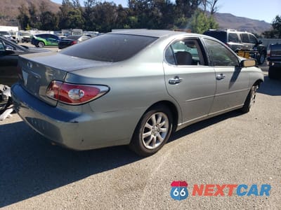 Trzecie zdjęcie samochodu z tyłu: 2002 LEXUS ES 300 VIN:JTHBF30G520052408 - miniatura