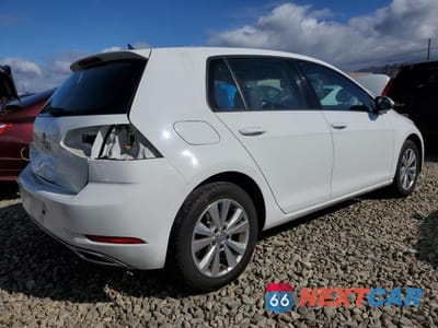 Trzecie zdjęcie samochodu z tyłu: 2021 VOLKSWAGEN GOLF VIN:3VWG57AU8MM005232 - miniatura