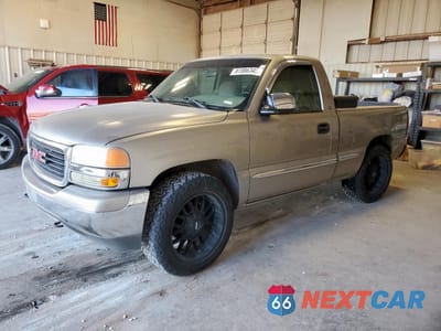 2001 GMC NEW SIERRA C1500 1GTEC14V31Z315025 - główne zdjęcie licytacji z USA - miniatura