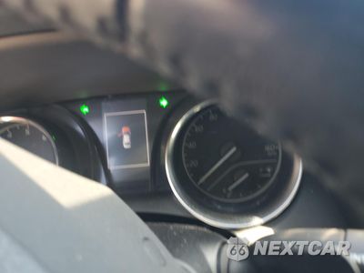 Zdjęcie 9 z 15 samochodu: 2019 TOYOTA CAMRY L VIN:4T1B11HK1KU793091 - miniatura