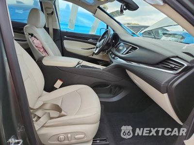 Zdjęcie 7 z 13 samochodu: 2024 BUICK ENCLAVE ESSENCE VIN:5GAEVAKW4RJ104823 - miniatura