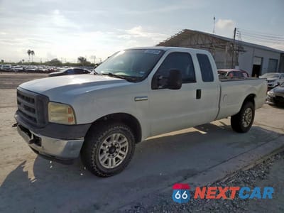 2006 FORD F250 SUPER DUTY 1FTSX20506ED14402 - główne zdjęcie licytacji z USA - miniatura