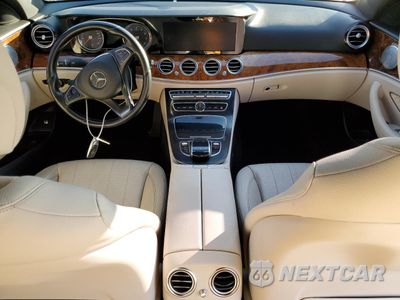 Zdjęcie 8 z 12 samochodu: 2018 MERCEDES-BENZ E 300 4MATIC VIN:WDDZF4KB3JA467832 - miniatura