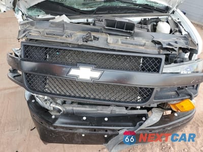 Zdjęcie 12 z 13 samochodu: 2024 CHEVROLET EXPRESS G2500 VIN:1GCWGAF70R1193709 - miniatura