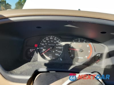 Zdjęcie 9 z 13 samochodu: 1997 NISSAN PATHFINDER LE VIN:JN8AR05Y3VW133076 - miniatura