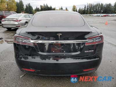 Zdjęcie 6 z 12 samochodu: 2019 TESLA MODEL S VIN:5YJSA1E41KF339541 - miniatura