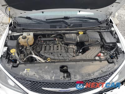 Zdjęcie 12 z 13 samochodu: 2019 CHRYSLER PACIFICA TOURING L VIN:2C4RC1BG5KR561639 - miniatura