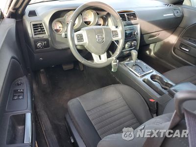 Zdjęcie 8 z 12 samochodu: 2013 DODGE CHALLENGER SXT VIN:2C3CDYAG2DH676337 - miniatura