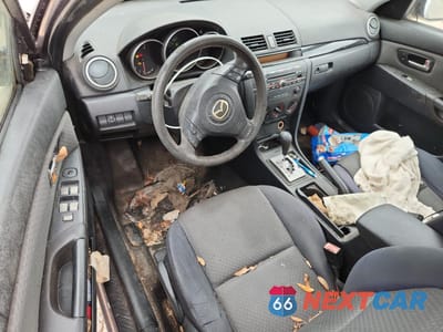 Zdjęcie 8 z 12 samochodu: 2005 MAZDA 3 I VIN:JM1BK12F051329311 - miniatura