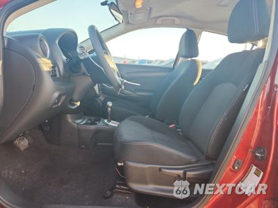 Zdjęcie 7 z 12 samochodu: 2016 NISSAN VERSA S VIN:3N1CN7AP9GL867366 - miniatura