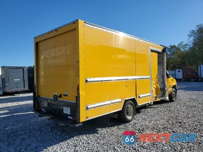 Trzecie zdjęcie samochodu z tyłu: 2023 FORD ECONOLINE E350 SUPER DUTY CUTAWAY VAN VIN:1FDWE3FN7PDD24335 - miniatura