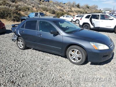 Czwarte zdjęcie samochodu z boku: 2006 HONDA ACCORD EX VIN:1HGCM56806A112877 - miniatura