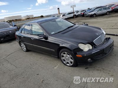 Czwarte zdjęcie samochodu z boku: 2005 MERCEDES-BENZ C 240 4MATIC VIN:WDBRF81J05F674051 - miniatura