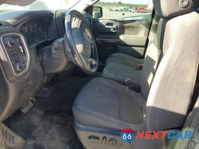 Zdjęcie 7 z 12 samochodu: 2019 CHEVROLET SILVERADO K1500 RST VIN:1GCUYEED7KZ131122 - miniatura