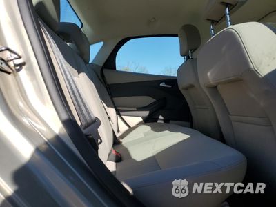 Zdjęcie 10 z 14 samochodu: 2015 FORD FOCUS SE VIN:1FADP3F27FL237735 - miniatura