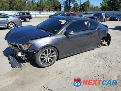 2016 TOYOTA SCION TC JTKJF5C74GJ021939 - główne zdjęcie licytacji z USA - miniatura