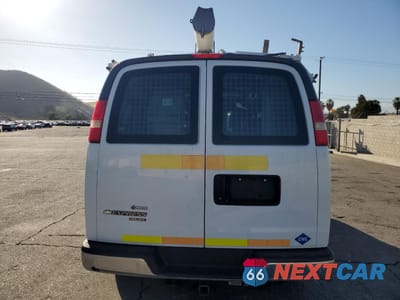 Zdjęcie 6 z 13 samochodu: 2014 CHEVROLET EXPRESS DELIVERY VAN VIN:1GCWGFCBXE1136000 - miniatura