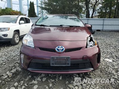 Piąte zdjęcie samochodu w środku: 2013 TOYOTA PRIUS VIN:JTDKN3DU2D5571183 - miniatura
