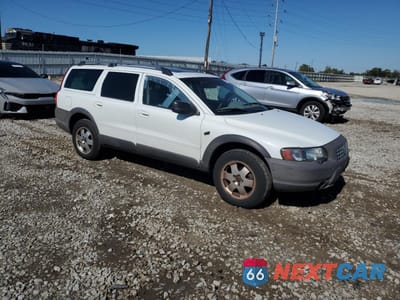 Czwarte zdjęcie samochodu z boku: 2004 VOLVO XC70 VIN:YV1SZ59HX41159008 - miniatura