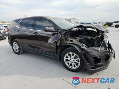 Czwarte zdjęcie samochodu z boku: 2020 CHEVROLET EQUINOX LT VIN:2GNAXUEV1L6147555 - miniatura