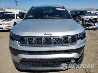 Piąte zdjęcie samochodu w środku: 2025 JEEP COMPASS SP VIN:3C4NJDANXST518515 - miniatura
