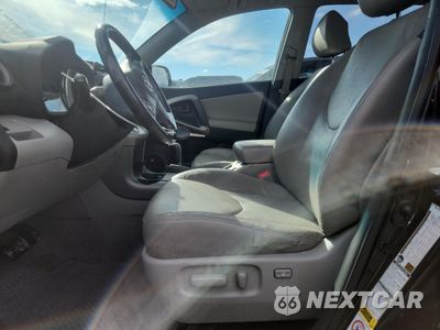 Zdjęcie 7 z 12 samochodu: 2007 TOYOTA RAV4 LIMITED VIN:JTMBK31V376011595 - miniatura