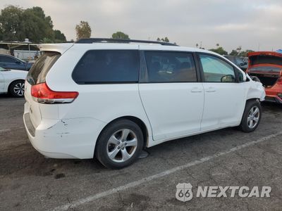 Trzecie zdjęcie samochodu z tyłu: 2011 TOYOTA SIENNA LE VIN:5TDKK3DCXBS050686 - miniatura
