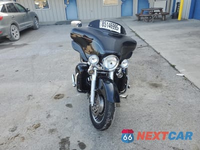Drugie zdjęcie samochodu z przodu: 2009 HARLEY-DAVIDSON FLHTCU VIN:1HD1FC4119Y604774 - miniatura