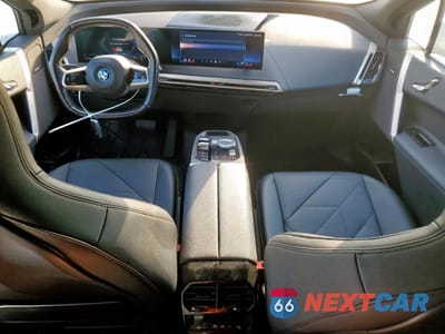 Zdjęcie 8 z 13 samochodu: 2024 BMW IX XDRIVE50 VIN:WB523CF01RCP94121 - miniatura