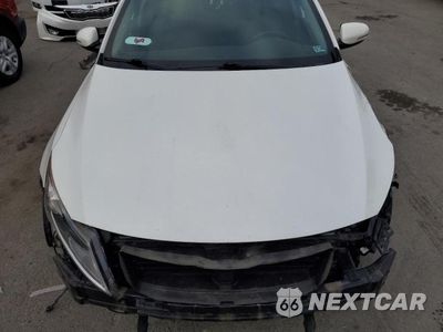 Zdjęcie 11 z 13 samochodu: 2012 KIA OPTIMA HYB VIN:KNAGM4AD0C5011919 - miniatura