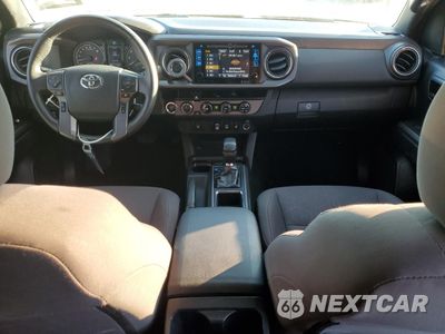 Zdjęcie 8 z 13 samochodu: 2018 TOYOTA TACOMA DOUBLE CAB VIN:3TMCZ5AN0JM168245 - miniatura
