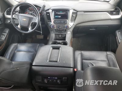 Zdjęcie 8 z 17 samochodu: 2019 CHEVROLET SUBURBAN K1500 LT VIN:1GNSKHKC2KR242335 - miniatura