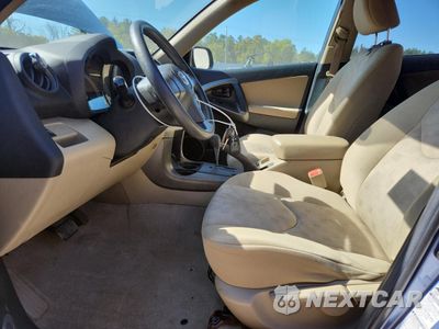 Zdjęcie 7 z 16 samochodu: 2011 TOYOTA RAV4 VIN:2T3BF4DV0BW129682 - miniatura