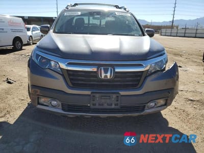 Piąte zdjęcie samochodu w środku: 2017 HONDA RIDGELINE RTL VIN:5FPYK3F75HB027931 - miniatura