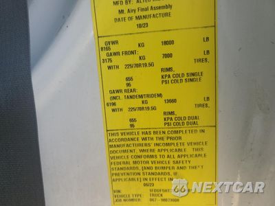 Zdjęcie 12 z 12 samochodu: 2023 FORD F550 SUPER DUTY VIN:1FDUF5HT7PDA08901 - miniatura