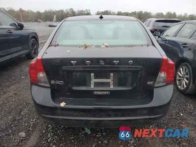 Zdjęcie 6 z 12 samochodu: 2010 VOLVO S40 2.4I VIN:YV1390MS0A2490423 - miniatura
