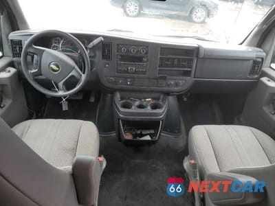 Zdjęcie 8 z 14 samochodu: 2015 CHEVROLET EXPRESS G2500 LS VIN:1GAWGPFG8F1222591 - miniatura
