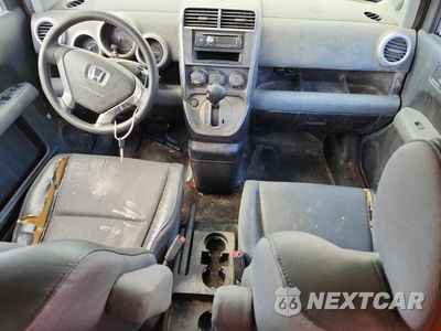 Zdjęcie 8 z 12 samochodu: 2004 HONDA ELEMENT EX VIN:5J6YH28674L005159 - miniatura