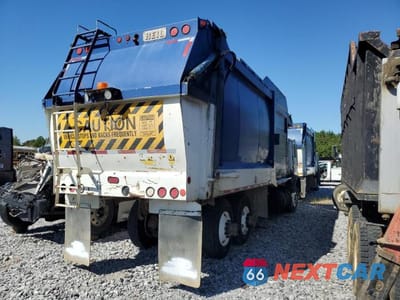 Czwarte zdjęcie samochodu z boku: 2008 MACK MRU600 REFUSE TRUCK VIN:1M2AV02C98M002262 - miniatura