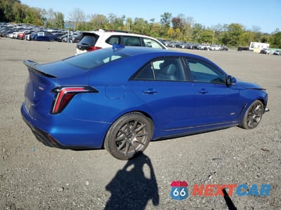 Trzecie zdjęcie samochodu z tyłu: 2022 CADILLAC CT4-V BLACKWING VIN:1G6D65RP6N0460013 - miniatura