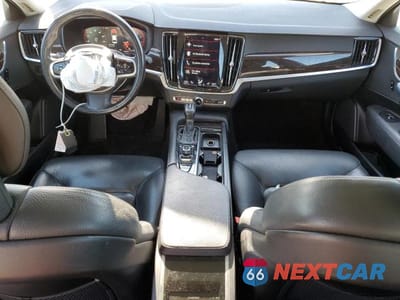 Zdjęcie 8 z 11 samochodu: 2018 VOLVO S90 T5 MOMENTUM VIN:LVY982AK8JP007940 - miniatura