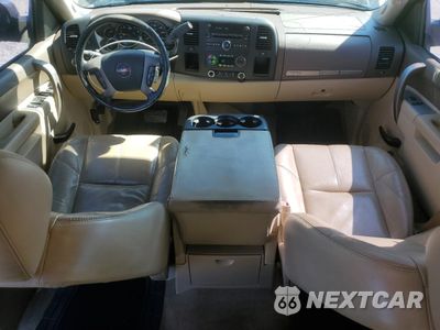 Zdjęcie 8 z 12 samochodu: 2012 GMC SIERRA C1500 SLE VIN:3GTP1VE00CG190643 - miniatura