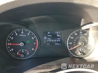 Zdjęcie 9 z 12 samochodu: 2018 KIA OPTIMA EX VIN:5XXGU4L3XJG192513 - miniatura