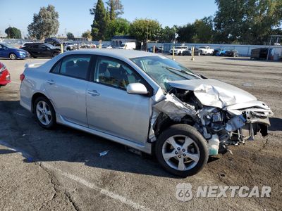 Czwarte zdjęcie samochodu z boku: 2013 TOYOTA COROLLA BASE VIN:2T1BU4EE8DC112663 - miniatura