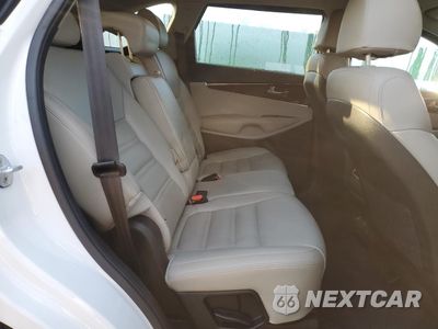 Zdjęcie 11 z 14 samochodu: 2018 KIA SORENTO EX VIN:5XYPHDA58JG410923 - miniatura