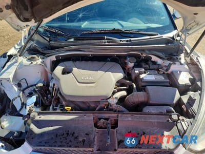 Zdjęcie 11 z 13 samochodu: 2014 HYUNDAI VELOSTER BASE VIN:KMHTC6AD7EU190996 - miniatura