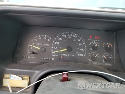 Zdjęcie 9 z 12 samochodu: 1998 CHEVROLET GMT-400 C1500 VIN:1GCEC14W8WZ210559 - miniatura