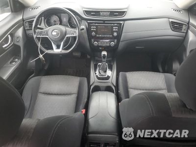 Zdjęcie 8 z 16 samochodu: 2017 NISSAN ROGUE S VIN:JN8AT2MT1HW144620 - miniatura